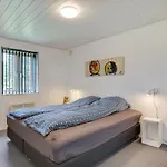 Vakantiehuis Hjalmsvider - 1km From The Sea By Interhome *