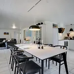 Hjalmsvider - 1km From The Sea By Interhome Vakantiehuis