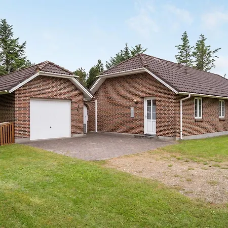 Vakantiehuis Hjalmsvider - 1km From The Sea By Interhome *