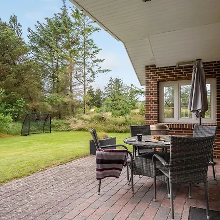 Vakantiehuis Hjalmsvider - 1km From The Sea By Interhome *